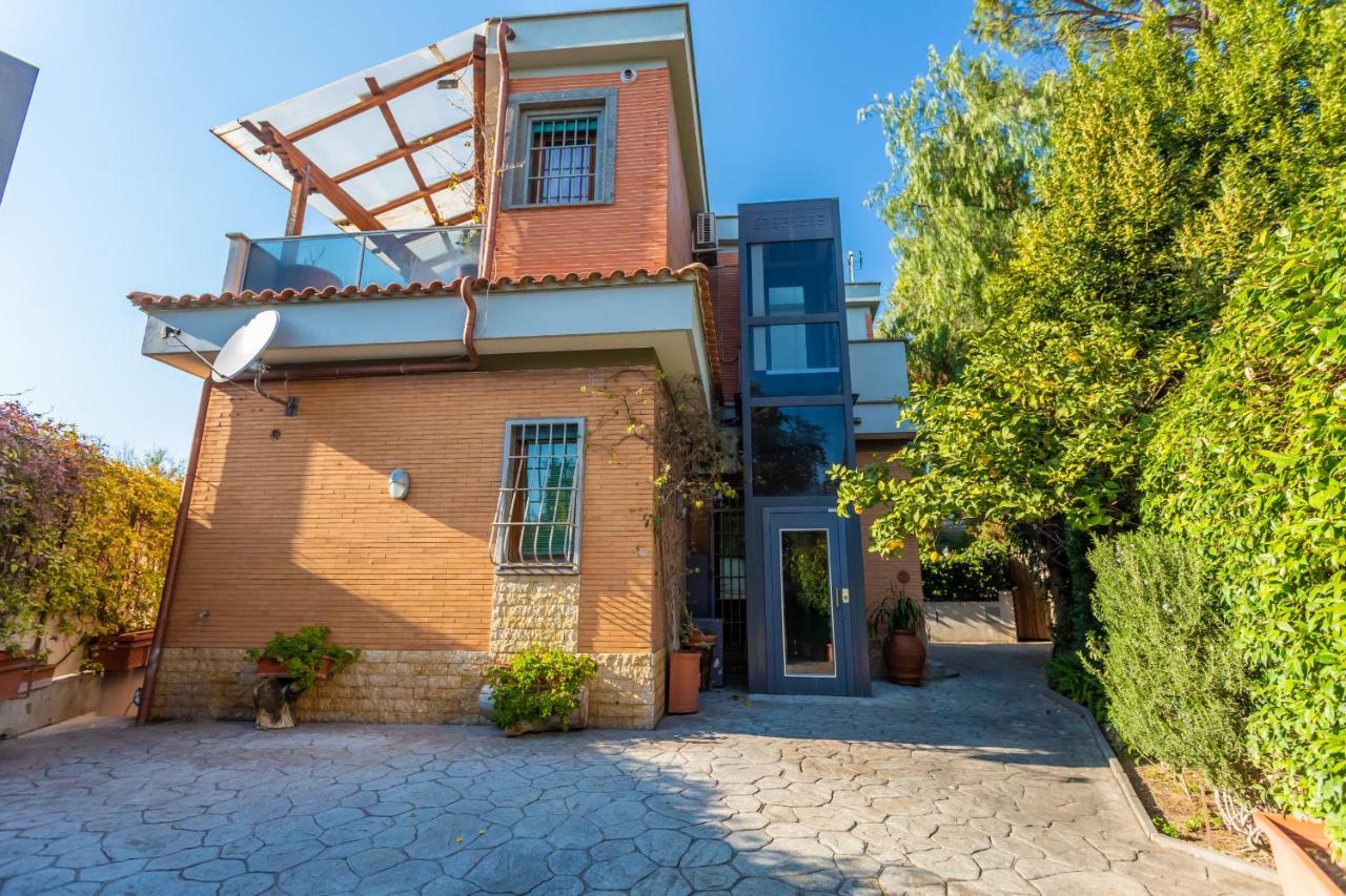 Apartamento St Peter's Spacious 4 Bdr With Private Parking